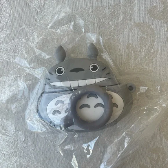 3D Totoro AirPods PRO Case - Picture 2 of 2